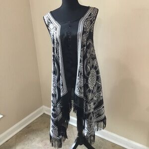 Ashley Stewart Women’s Black And White Fringed Beach Cover Up Caftan